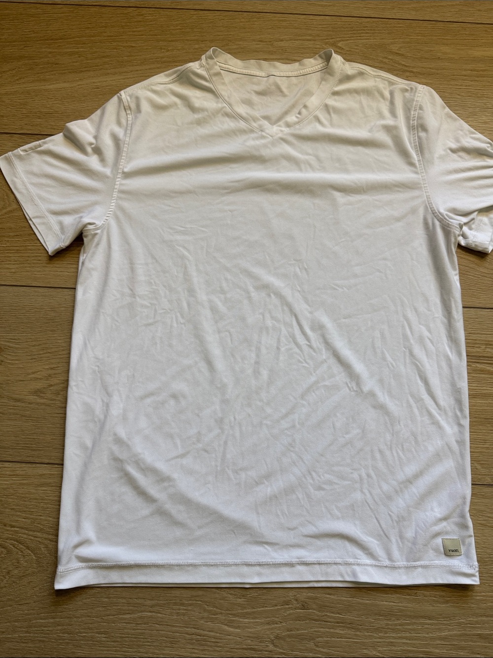 Vuori Strato Tech V-Neck Tee